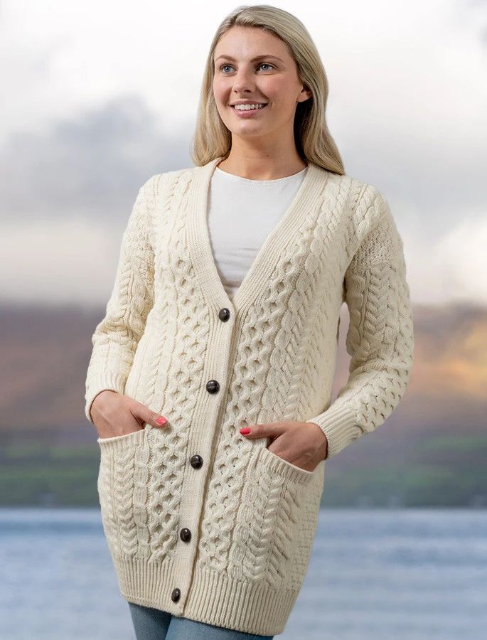 Women's Boyfriend Merino Wool Cardigan 4 Women's Boyfriend Merino Wool Cardigan – Bild 4