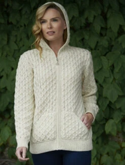 Titelseite 13 Merino Honeycomb Hoodie